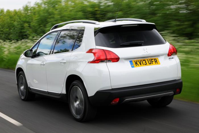 peugeot 2008 2 rear tracking